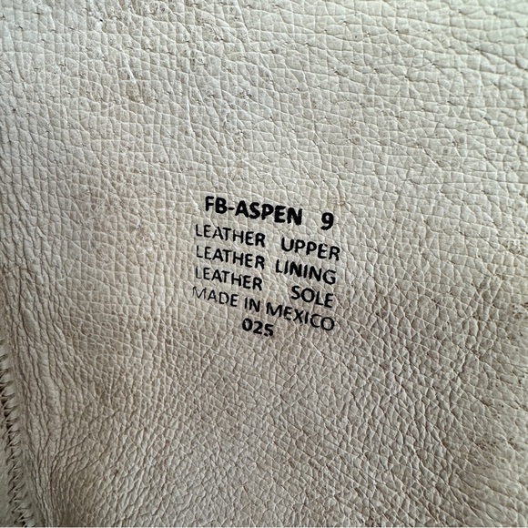 Brown Leather Knee-High Boots READ DESCRIPTION, IMPORTANT - Picture 3 of 17